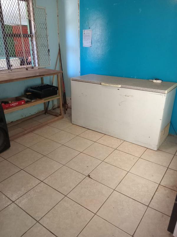 To Let commercial Property for Rent in Grahamstown Eastern Cape